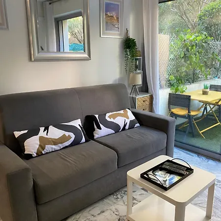 Appartement Charmant Studio Cannes